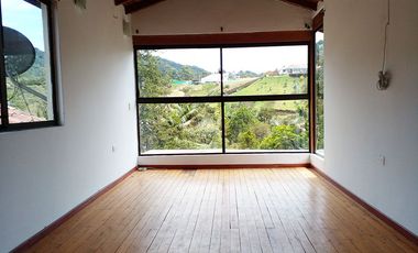 PR18934 Casa en arriendo en el sector Alto del Escobero