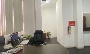 EN RENTA LOCAL COMERCIAL- ZONA CLÍNICA DE DIÁLISIS