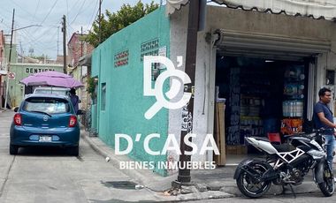 CASA CON LOCAL EN VENTA FRENTE A CENTRAL CAMIONERA