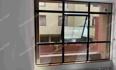 Central, FINES DE DICIEMBRE ,  pequeño depto. 1 dorm CON estacionamiento. Barros al llegar a Paicaví