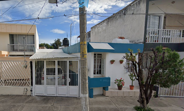 CASA A 5 MIN DE LA ALBERCA OLIMPICA EN COL OLIMPICA DE UNA PLANTA
