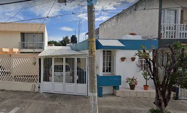 CASA A 5 MIN DE LA ALBERCA OLIMPICA EN COL OLIMPICA DE UNA PLANTA