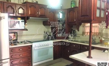 CASA EN VENTA en ARBDE, León,Gto; IDEAL PARA OFICINAS-CONSULTORIO O CASA, 3 REC, 5 AUTOS
