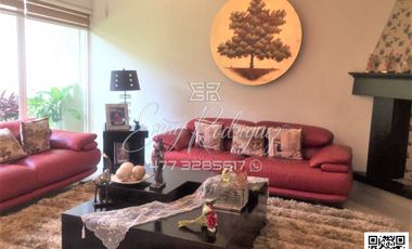 CASA EN VENTA en ARBDE, León,Gto; IDEAL PARA OFICINAS-CONSULTORIO O CASA, 3 REC, 5 AUTOS