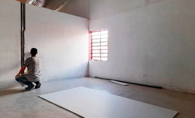 PR17015 Local en arriendo en el sector Barrio Caribe, Medellin