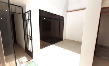 VENDO DEPARTAMENTO EN PRIMER PISO – URB. LA CAPILLA – LA MOLINA