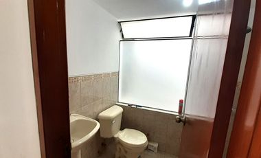 VENDO DEPARTAMENTO EN PRIMER PISO – URB. LA CAPILLA – LA MOLINA