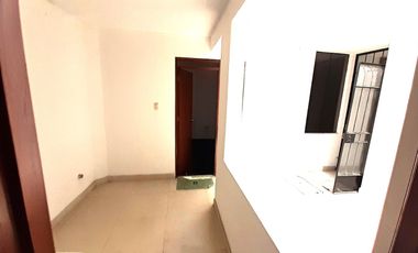 VENDO DEPARTAMENTO EN PRIMER PISO – URB. LA CAPILLA – LA MOLINA