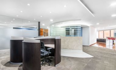 Acceso a oficinas profesionales en Av. Chile Tower A, Bogota