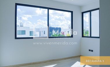 Casa en venta en privada Cholul en Mérida