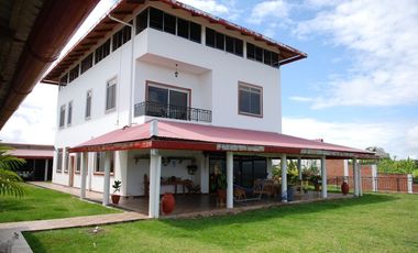CASA DE ENSUEÑO EN LA BELLISIMA CIUDAD DE LAMAS - TARAPOTO