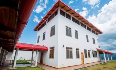 CASA DE ENSUEÑO EN LA BELLISIMA CIUDAD DE LAMAS - TARAPOTO