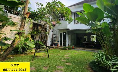 Rumah Cozy Asri 2 Lantai di Puri Terrace Bintaro 10942-GB 0811189----