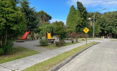 Casa Bien Ubicada Y En Un Barrio Tranquilo - Puerto Varas