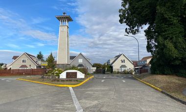 Casa Bien Ubicada Y En Un Barrio Tranquilo - Puerto Varas