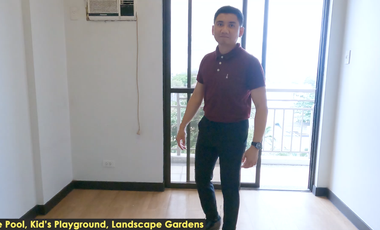 2-Bedroom Unit With Balcony Overlooking the Alabang Skyline