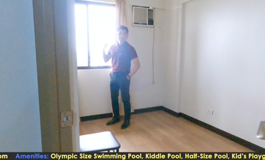 2-Bedroom Unit With Balcony Overlooking the Alabang Skyline