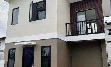 Ready for Occupancy 3-bedroom Single Attached House For Sale in Mabalacat Pampanga!