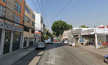 REMATE B. DE CASA EN ESCANDON MIGUEL HIDALGO.