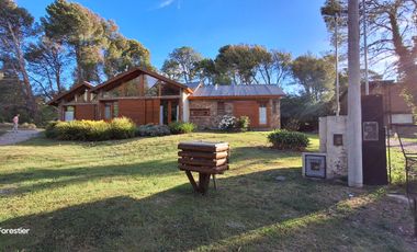 VENDO EXCEPCIONAL CASA EN VILLA VENTANA