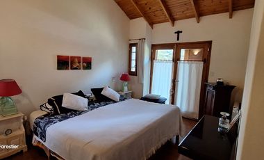 VENDO EXCEPCIONAL CASA EN VILLA VENTANA