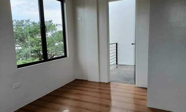 HANNAH -Spacious Two Storey with 3 Bedroom House in Cabanatuan City