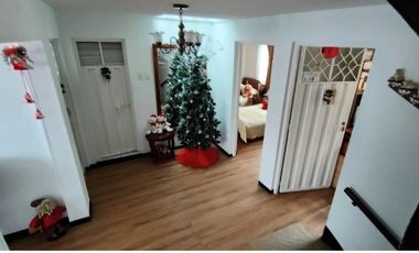 Venta Casa Fontibón 4 Aptos para renta
