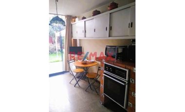 Hermosa Casa De 03 Pisos Ideal Para Vivir, Cerca A Upc, Esan, Alamos, Colegios, Centros Comerciales