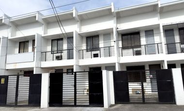 Unfurnished 3 BR Apartment Townhouse for Rent