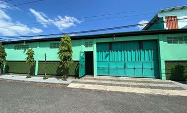 Gudang Plus Rumah Usaha Lebak Timur Tambaksari Surabaya