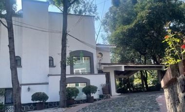 VENDO EXCELENTE CASA EN CONJUNTO DE 7 CASAS