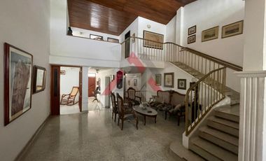 SE VENDE CASA DE DOS PISOS BARRIO VENECIA, SINCELEJO