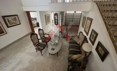 SE VENDE CASA DE DOS PISOS BARRIO VENECIA, SINCELEJO
