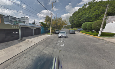 CASA de garantía hipotecaria en C. Ezequiel A. Chávez 21, Cd. Satélite, 53100 Naucalpan de Juárez, Méx.