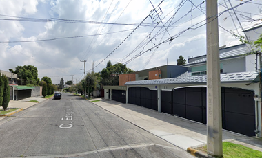 CASA de garantía hipotecaria en C. Ezequiel A. Chávez 21, Cd. Satélite, 53100 Naucalpan de Juárez, Méx.