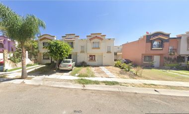 ¡Remate Bancario! Excelente Oportunidad, Bonita casa en condominio a un Excelente Precio