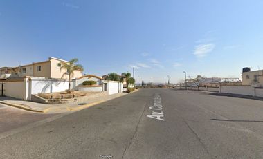 ¡Remate Bancario! Excelente Oportunidad, Bonita casa en condominio a un Excelente Precio
