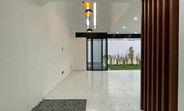 Increíble Casa NUEVA con Alberca y 4 Rec. en Condominio con Seguridad 24/7 en Cuernavaca