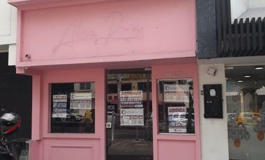 SE ARRIENDA LOCAL COMERCIAL
