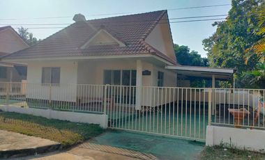 Single-storey house sale, 113Wa., 2bed, 1bath, 1.35MB, mountain view in all directions, near Doi Khamo, Makhuea Chae Subdistrict, Mueang, Lamphun