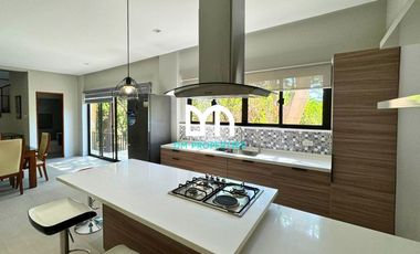 For Sale: House and Lot in Woodpark at Anvaya Cove, Bataan