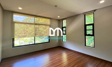 For Sale: House and Lot in Woodpark at Anvaya Cove, Bataan