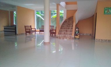 Venta Casa Con Piscina$ 400,000.00 ( Cuatro Cientos Mil Dólares Americanos )Departamento De Huánucoprovincia Leoncio Prado