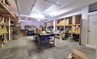 VENDO LOCAL INDUSTRIAL - URB. EL PINO - ZONIF I1 - SAN LUIS