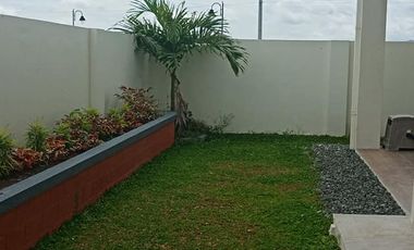 Modern Executive House in Mirala Nuvali 10 mins drive to ayala malls