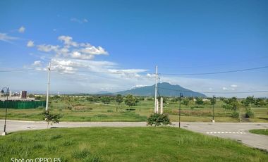 Modern Executive House in Mirala Nuvali 10 mins drive to ayala malls