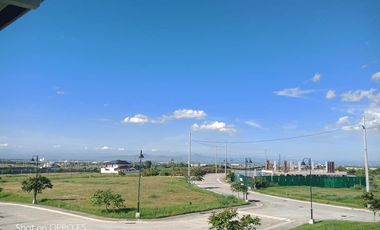 Modern Executive House in Mirala Nuvali 10 mins drive to ayala malls