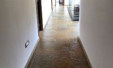 HERMOSA RESIDENCIA EN VENTA 