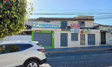 Casa de venta en Otavalo, calle Sucre