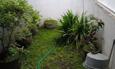 Rumah 2 Lantai Murah di Perumahan Menanggal Dekat Raya A Yani Butuh Cepat Laku